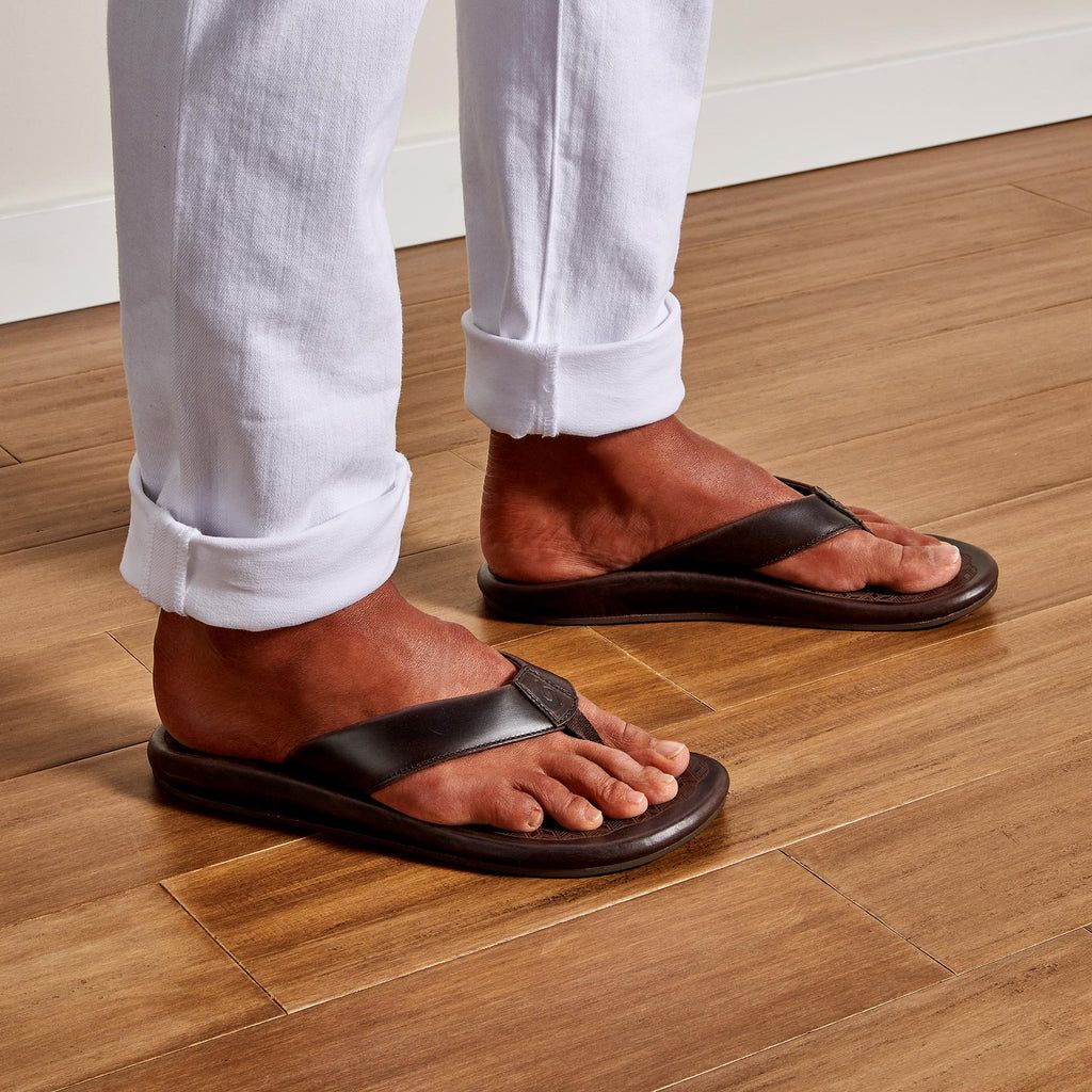 Men's Olukai Ilikai Sandals Dark Brown | YXTOGPV-03