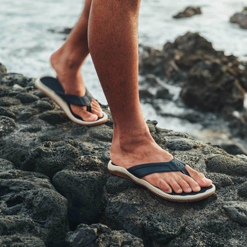 Men's Olukai Kūkulu Sandals Blue | GYIZVFE-51