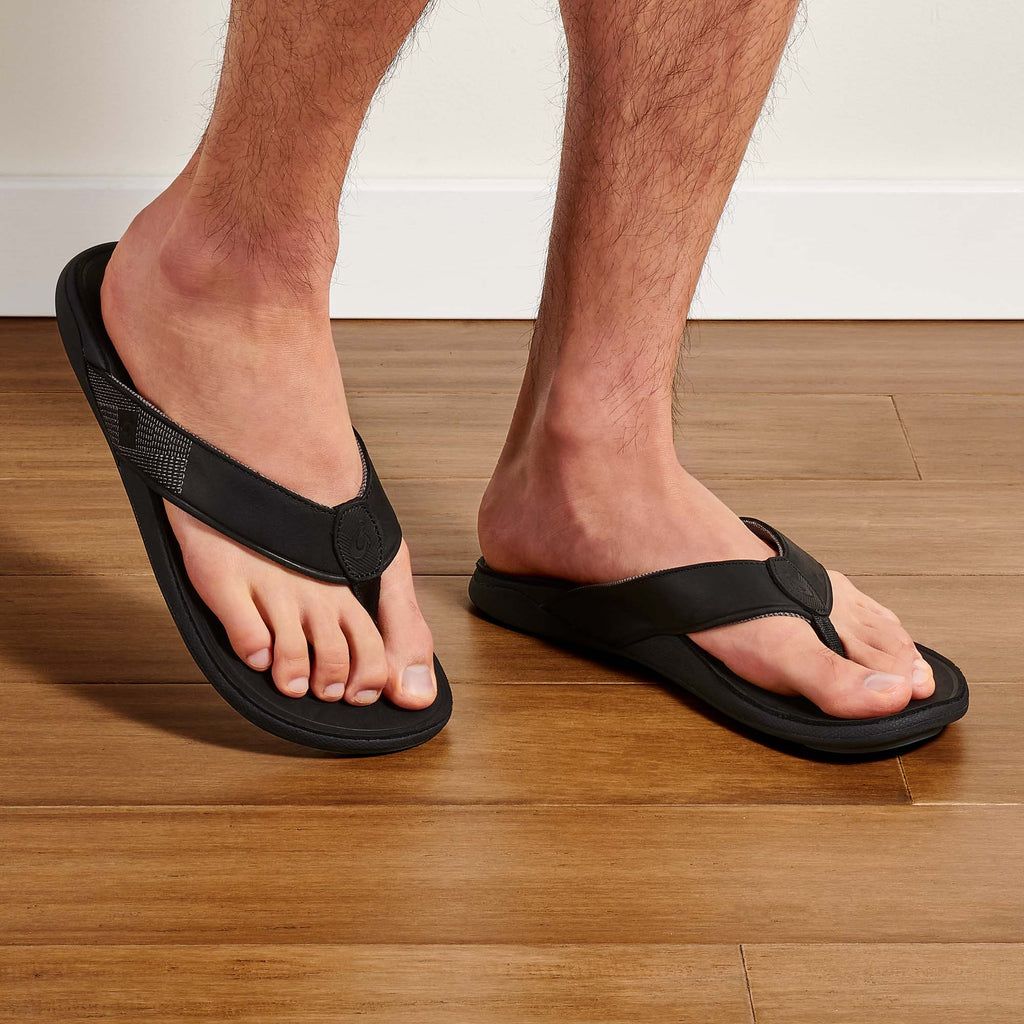 Men's Olukai Tuahine Sandals Black | AXODMIY-68