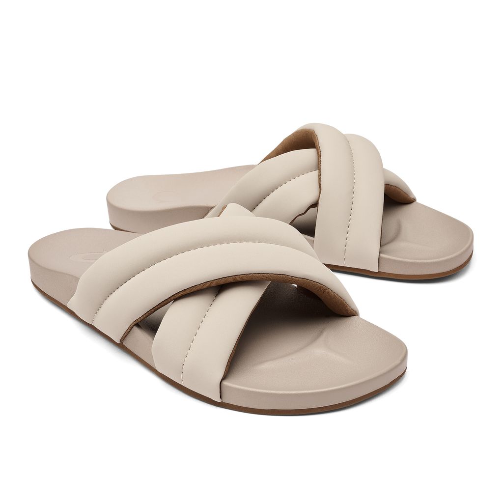 Women's Olukai Hila Sandals White | HPWBVRC-68