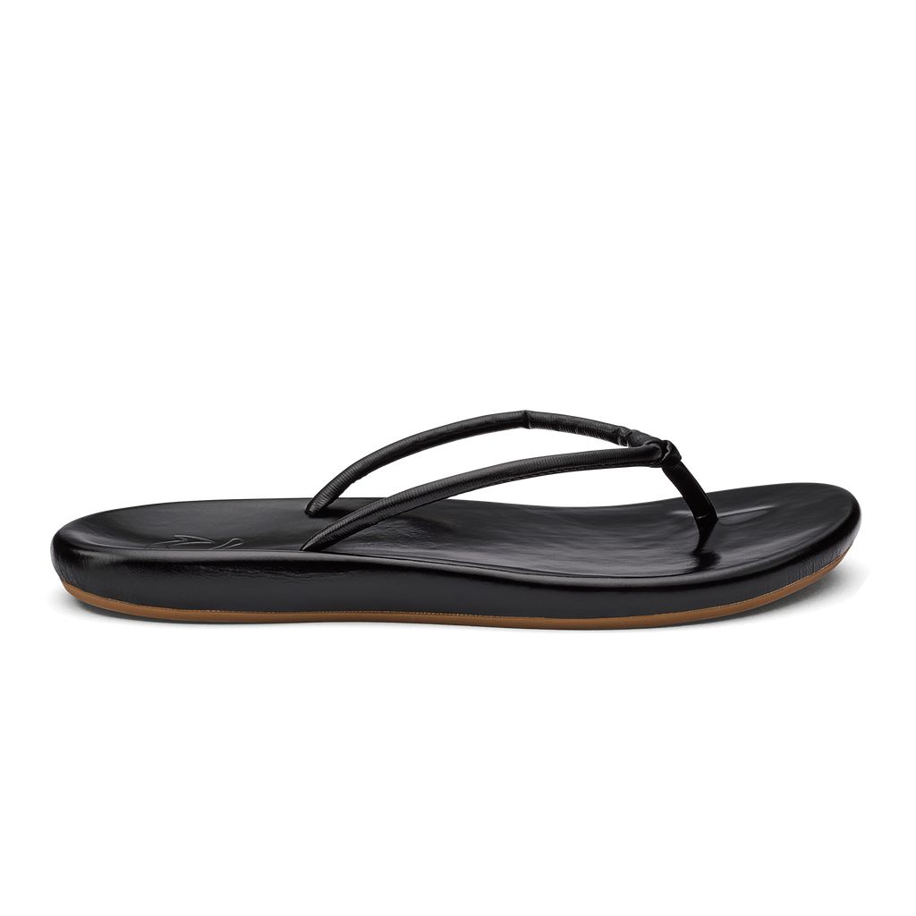 Women\'s Olukai Huawai Sandals Black | SQIHTKB-50