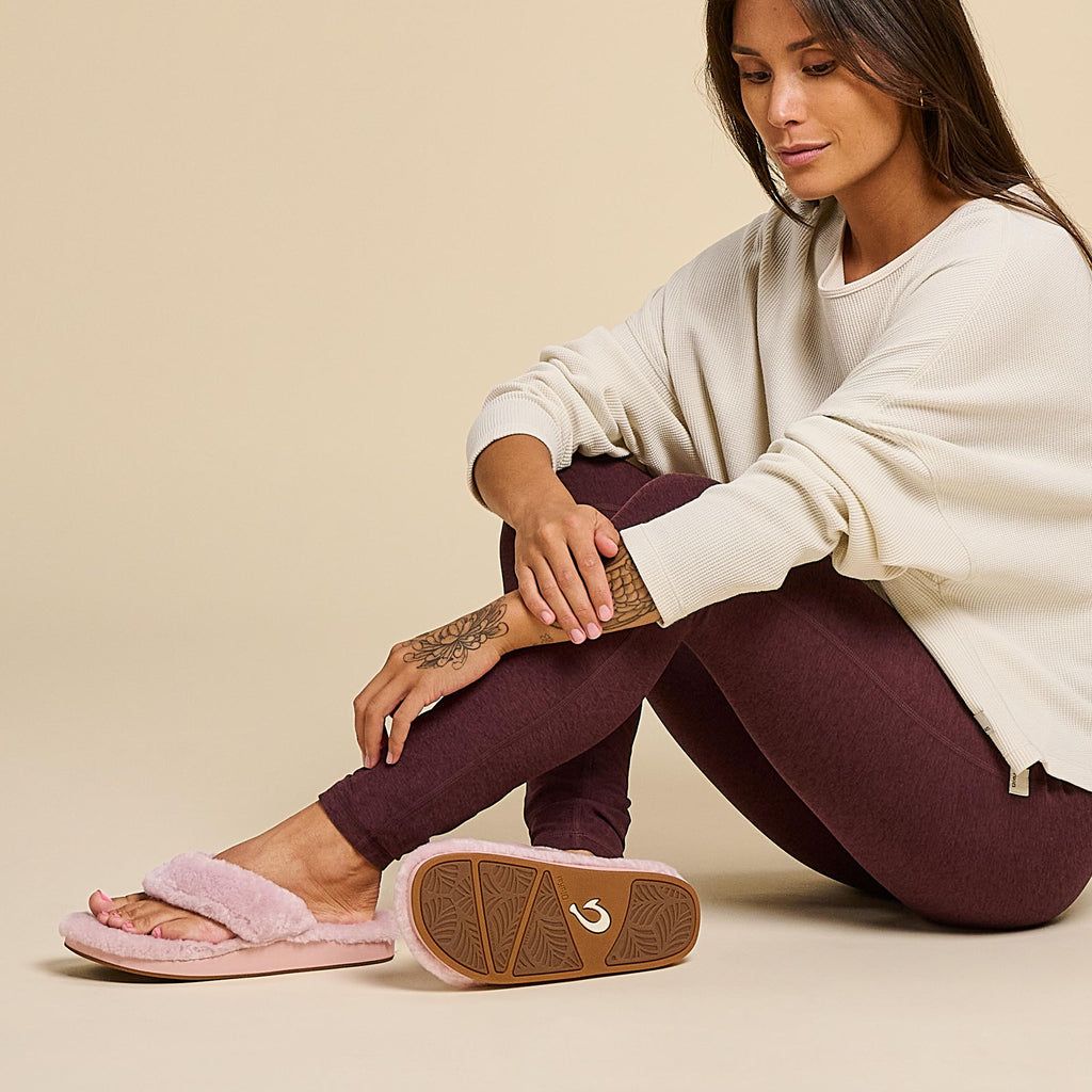 Women's Olukai Kīpe'a Heu Slippers Pink | DSMETVJ-40