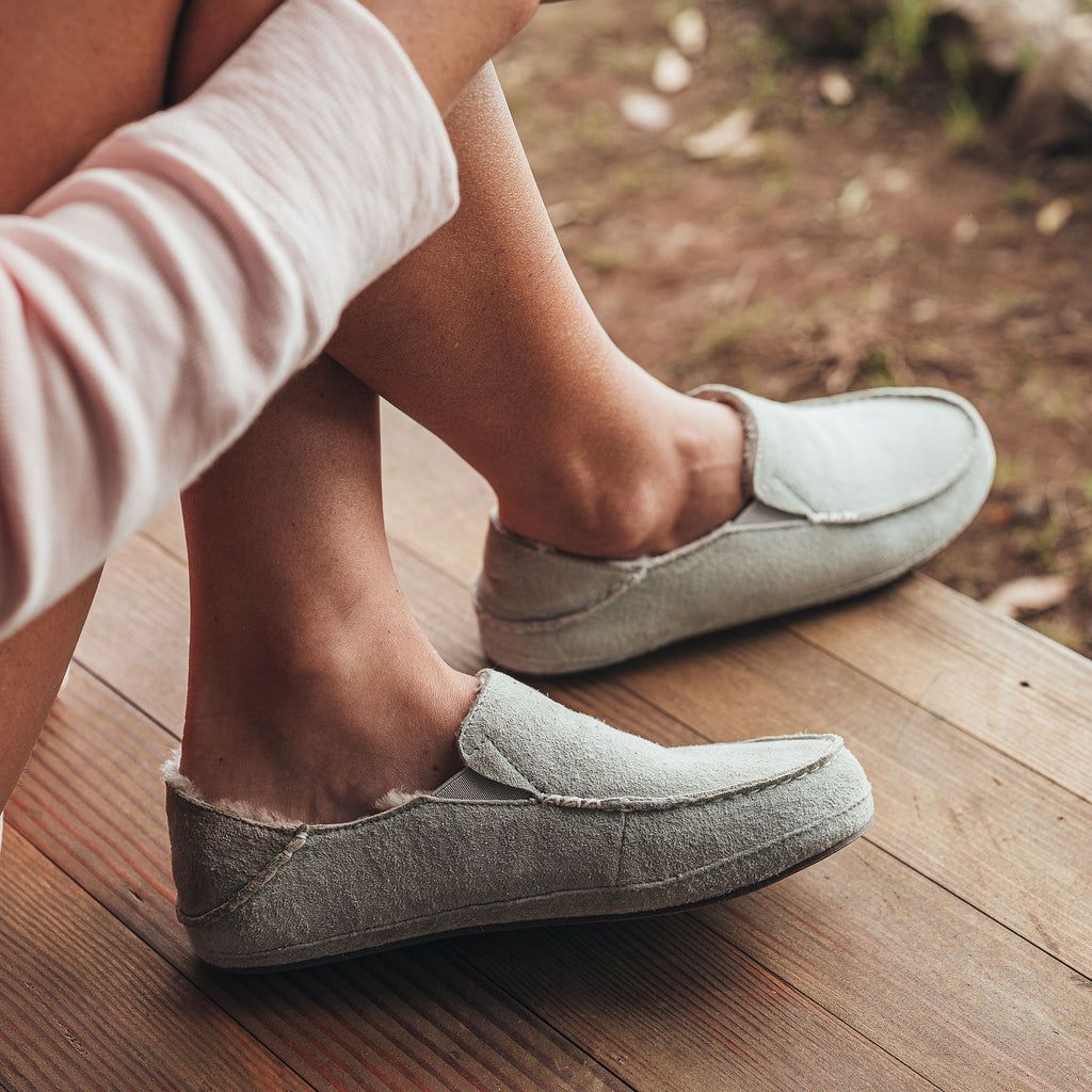 Women's Olukai Nohea Slippers Grey | KVMNLDA-60