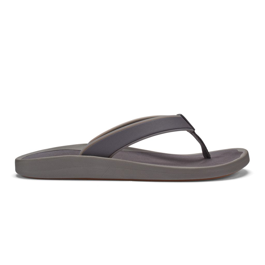 Men's Olukai Kōko o Sandals Dark Grey | GVYOMDE-71